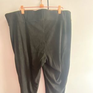 Faux suede pull on leggings in black!